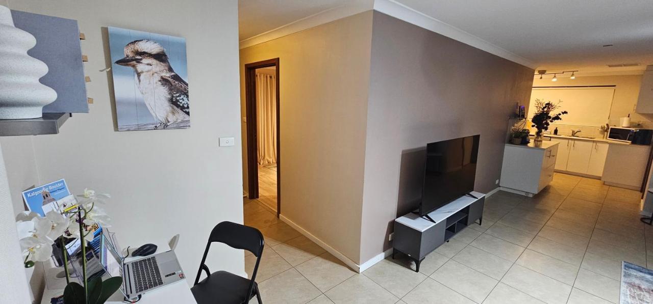 Holiday home Spacious 5-bed House Opposite Iga & Golf Course Kalgoorlie